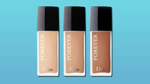 Its formula is infused with a high concentration of water that simultaneously hydrates while letting skin breathe. Review The Dior Diorskin Forever 24h Foundation Is The Best Foundation I Ve Ever Used Allure