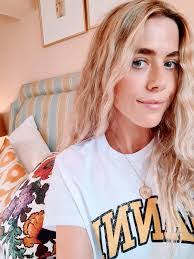 Rosie Storey's Instagram, Twitter & Facebook