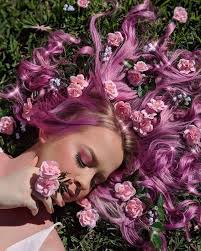 Pin By S Iva Afs Ar On Flowers In Her Hair Flowers Everywhere In 2020 Flowers In Hair Her Hair Your Hair