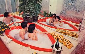 Последние твиты от a hat in time | gears for breakfast (@hatintime). Hot Tub Time Machine The Heart Shaped Tub Still Exists In The Poconos Go Retro