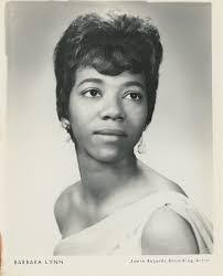 Barbara Lynn's Instagram, Twitter & Facebook