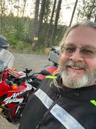 Beautiful evening ride Happy Friday 9:26 • LTE 2025-07- 04 8:34PM 8: 8:34PM  Descent Ascent Speed ・ Max speed tzville 19 Nanaimo Gabriola 19 Cedar  Extension Boat H Cassidy Start Got Ladynan
