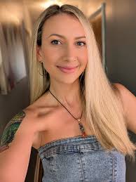 Looks like nobody loves me anymore 😌😌