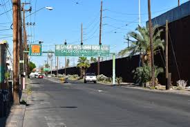 Garitas De Mexicali Ambas Abiertas