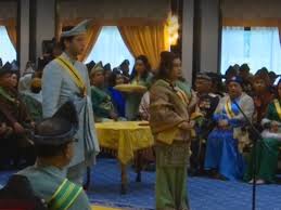 Korang jangan lupa subscribe untuk latest video.tq guys. Warisan Raja Permaisuri Melayu January 2019
