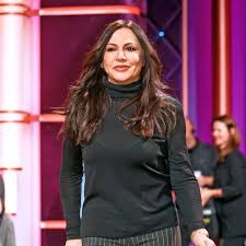 'ich weiß nicht, ob ich als. Simone Thomalla Funf Neue Fruhling Filme Angekundigt Gala De