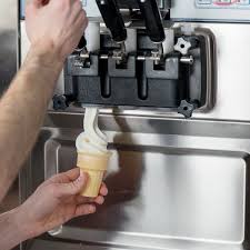 Spaceman 6235ah Soft Serve Ice Cream Machine With Air Pump And 2 Hoppers 208 230v In 2020 Soft Serve Ice Cream Machine Ice Cream Machine Soft Serve Ice Cream