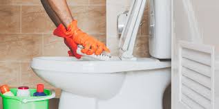 Keep clean,keep your work area clean symbol,yellow sticker,icon. The Easiest Way To Clean The Toilet