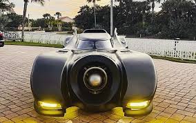 Atomic batteries to power. Turbines to speed. Roger. Ready to move out!  ⚫️🟡⚫️ How do you guys like my new 1989 Batmobile?!? 🤩