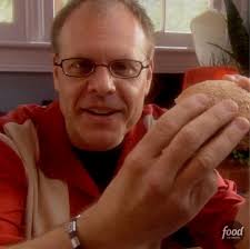 Forget black bean burgers! Alton Brown uses split peas to make this  meatless burger 👏, Watch back-to-back premieres of #GoodEatsTheReturn >  Sunday at 10|9c!, Save the recipe: ...