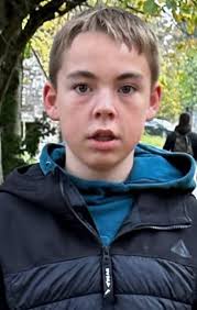 I am looking to find a john mcewan last known address was parkhead. He  would roughly be around 80 to 85. He has two sisters one is called mary,  and he has