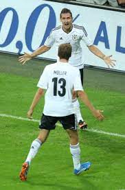 As expected, there are some slight changes in roster numbering for germany. Thomas Muller Tragt Die Ruckennummer 13 Stuttgarter Nachrichten