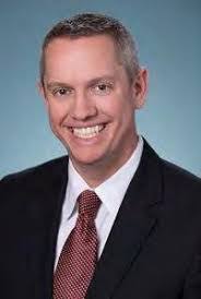 Darren Lear's Instagram, Twitter & Facebook