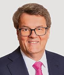 Von Druck und Trotz Spur der Gewalt