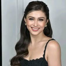 Our queen #Carlaabellana