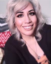 Evie Davis's Instagram, Twitter & Facebook