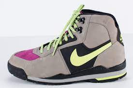 The 25 Best Nike Acg Sneakers Of All Time Nike Acg Boots Sneakers Nike