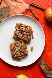 Vegan And Gf Apple Pie Crumble Bars Minimalist Baker Recipes Recipe Apple Crumble Pie Baker Recipes Pie Crumble