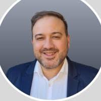 1300+ perfiles de «Daniel Ricardo»