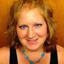 Tracey Brummer's Instagram, Twitter & Facebook