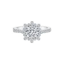 Explore the house's exceptional bridal jewelry offering. Winston Blossom Engagement Ring Harry Winston