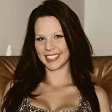 Amanda Starkey's Instagram, Twitter & Facebook