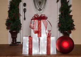 Check spelling or type a new query. 1001 Ideas For Impressive Outdoor Christmas Decorations