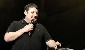 Nov 20, 2011 · with the peter kay gigs we are hoping to exceed the £200,000 and any money that is not spent directly on billie's treatment will go towards research. Peter Kay Wife Who Is Peter S Wife Susan Inside Relationship Hotlifestyletale Com