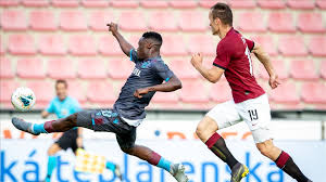 Türkiye orman yangınlarıyla boğuşurken aleyna tilki'den 'helal olsun' dedirten bir hamle geldi. Sparta Prag Trabzonspor Anadolu Ajansi