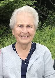 Vicky Mclaughlin's Instagram, Twitter & Facebook