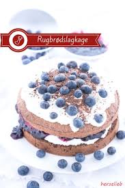 Kuchen Rezepte Torten Rezepte Rezept Fur Einen Danische Rugbrodslagkage Eine Roggenbrot Torte Mit Blaubeeren Aussergewo Susse Backerei Kuchen Rezepte Rezepte