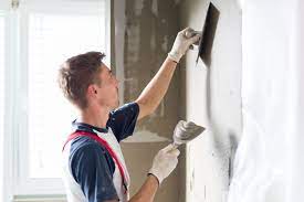 135 € plafond 16 m2 /enduit partiel, peint fini en 3 h. Conseil Pour Trouver Le Meilleur Platrier Jointeur Ou Enduiseur Guiderenovation Fr