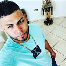 ✨¡Encuentra tu próximo carro con confianza! 🫱🏽‍🫲🏻 📲  7️⃣8️⃣7️⃣-6️⃣6️⃣9️⃣-0️⃣1️⃣4️⃣4️⃣ 👨‍💼 Aníbal Serrano