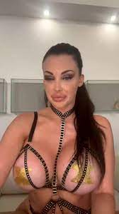 Aletta ocean live show