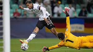 Németország fehér, portugália bordó mezben lép pályára. U21 Es Labdarugo Eb Nemetorszag Nyerte A Dontot Infostart Hu