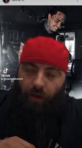 Chris Roode (@roodechris86)