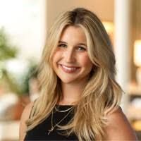 30+ "Julia Alaniz" profiles