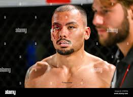 145 lbs hi-res stock photography and images