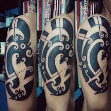 Image Result For North Borneo Glyph Illustration Small Black Tattoos Borneo Tattoo Tattoo Graphic