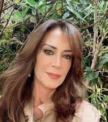 Una actriz regresa a Televisa con imagen renovada de villana tras andar de  conductora en TV Azteca