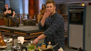 Meine mutter hat das ohne zu zögern akzeptiert. Nicolas Puschmann Macht Seinem Lars Bei Grill Den Henssler Eine Ruhrende Liebeserklarung