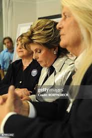 1,338 Diane Robin Stock Photos, High-Res Pictures, and Images