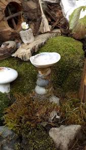 25 Creative Diy Fairy Garden Ideas Miniature Diy Diygarden Diygardenideas Vertikale Garte Fairy Garden Diy Miniature Fairy Gardens Fairy Garden Crafts