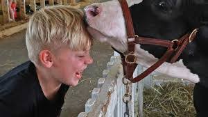 Melody Cain's Instagram, Twitter & Facebook