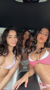 Jameliz Benitez Smith on X: Need a ride 😏 . . . . . explorepage explore  viral reels fyp dance bestfriend bestfriends friend friends car  cars luxury luxurycars rollsroyce bestie besties sister 