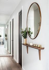 Aquí os traemos 21 recibidores muy inspiradores para que elijas el que más te guste para tu casa. 1001 Ideas Para Decorar Las Recibidores Pequenos Decoracion De Apartamento De Bricolaje Decoracion Entradas De Casa Decoracion De Pasillo Pequeno