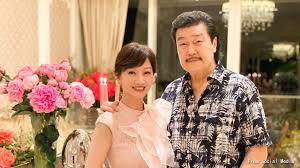 In 1984, chiu married melvin wong, an actor. Veteran Hongkong Star Angie Chiu Throws 66th Birthday Party In Her Flower Filled Mansion Today