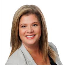 Heather Topping's Instagram, Twitter & Facebook