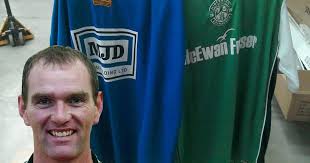 Fans and ex-players rally round Irvine Meadow ahead of crunch meeting