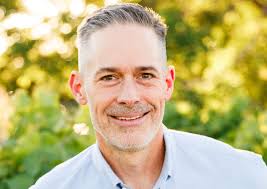 Techmeme: Phoenix-based Virtuous, which offers a CRM and a marketing  platform to help nonprofits increase donations, raised $100M from  Susquehanna Growth Equity (Marina Temkin/TechCrunch)